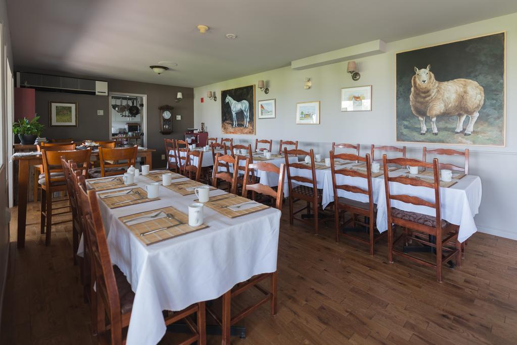 Auberge La Courtepointe Petite-Riviere-Saint-Francois Eksteriør bilde