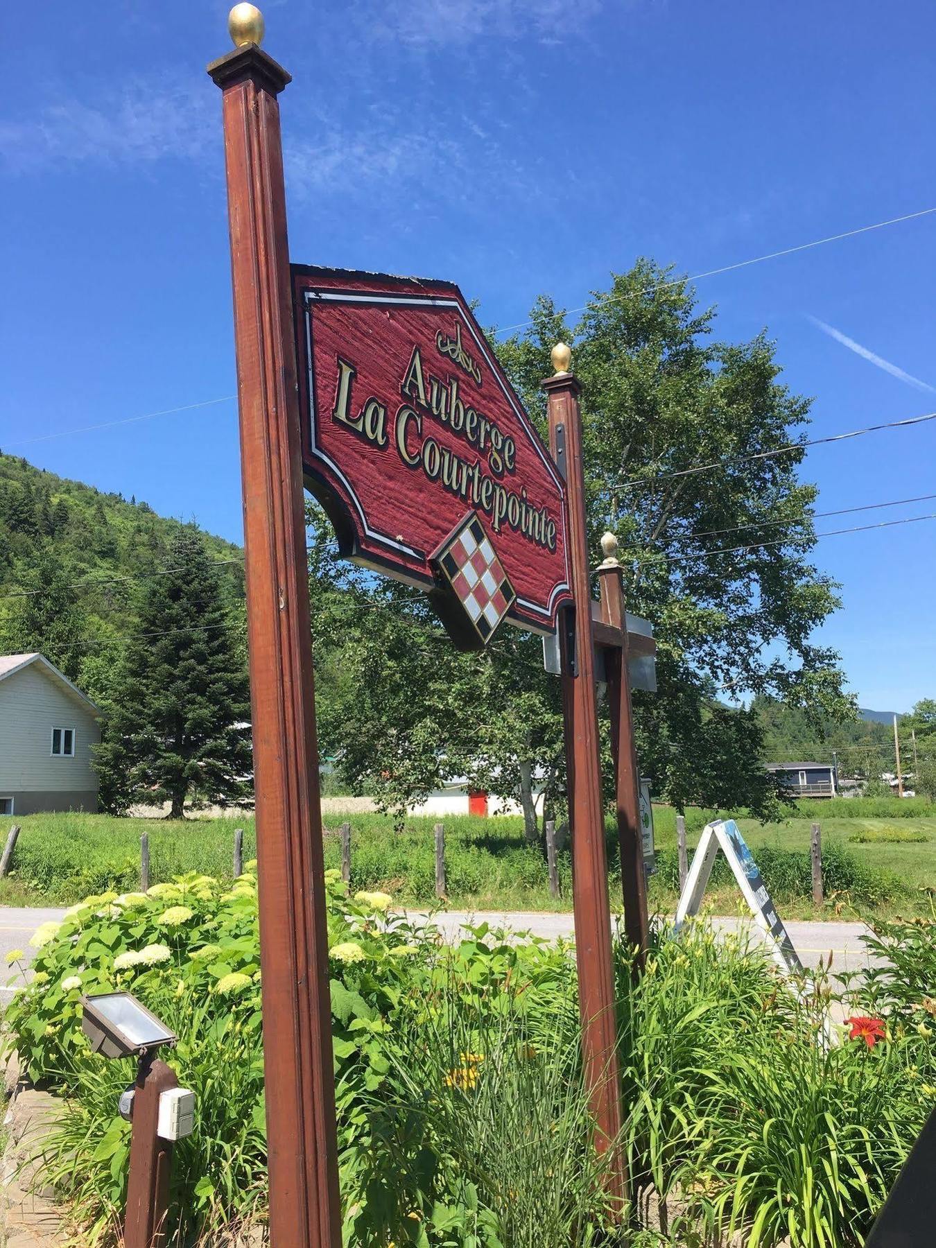 Auberge La Courtepointe Petite-Riviere-Saint-Francois Eksteriør bilde